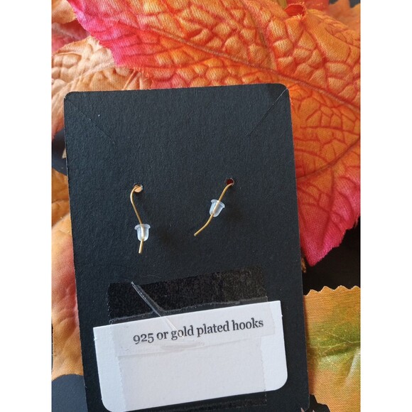NWT Halloween White Ghost Earrings w/ Gold-Plated Hooks - Picture 4 of 7